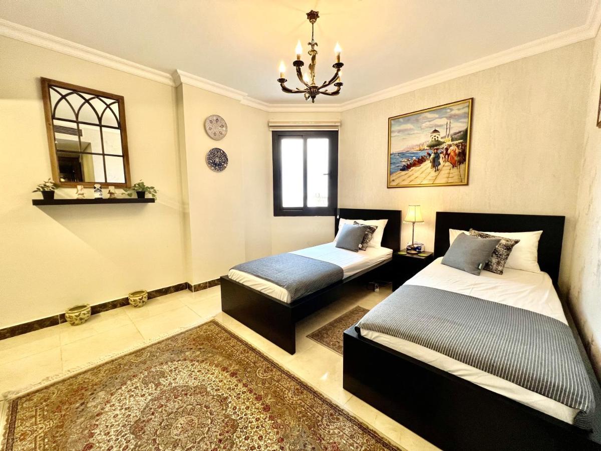 Apartmán Luxury With Pools In Front Auc Káhira
